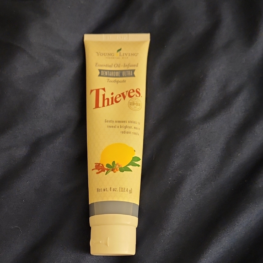 Young Living Thieves Essential Oil Toothpaste - Yellow and Red